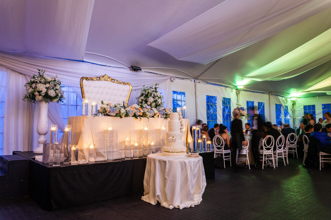 Chapiteau Le Monarque