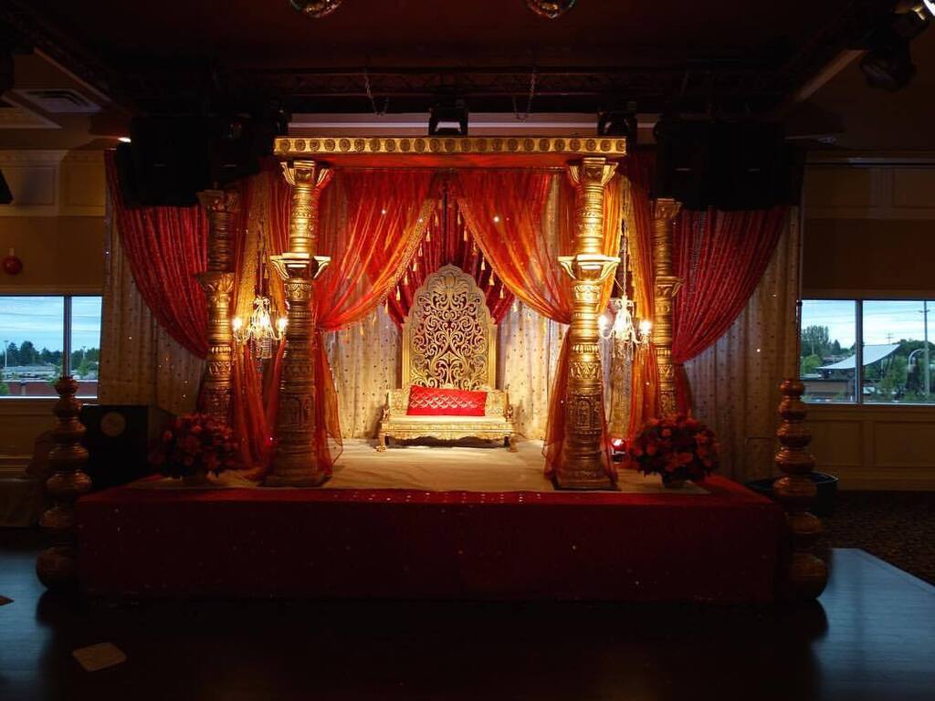 Crown Palace Banquet Hall