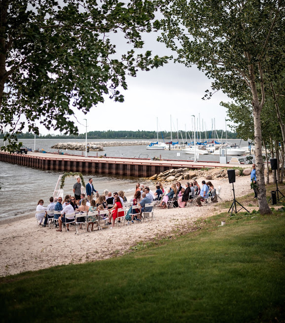Gull Harbour Marina and Lighthouse Inn