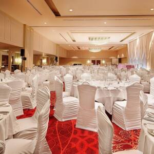 Pinnacle Hotel Harbourfront