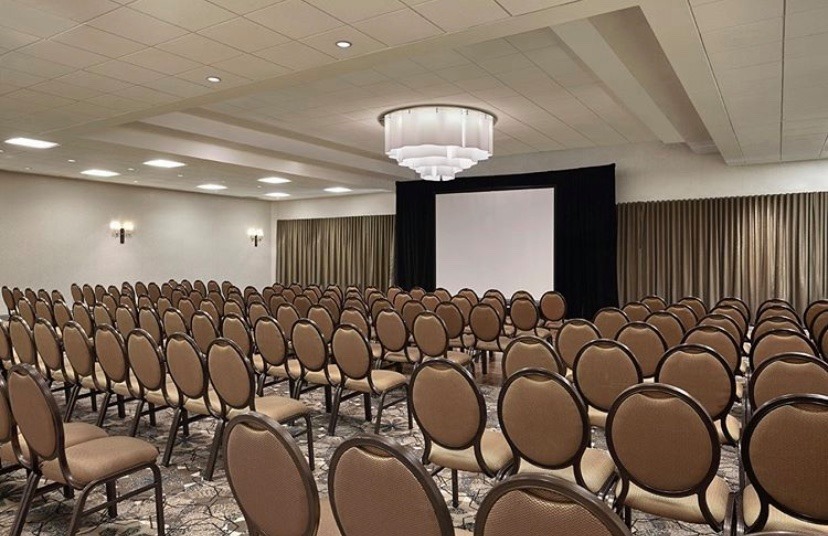 Sheraton Vancouver Guildford Hotel