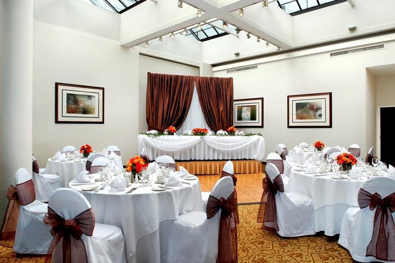 Sheraton Vancouver Guildford Hotel