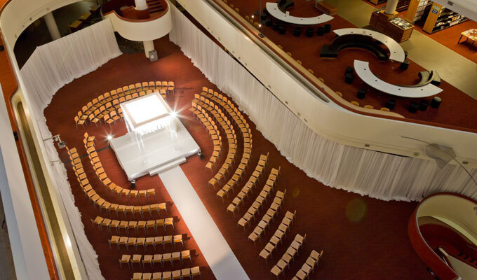 Bloor Gladstone Library