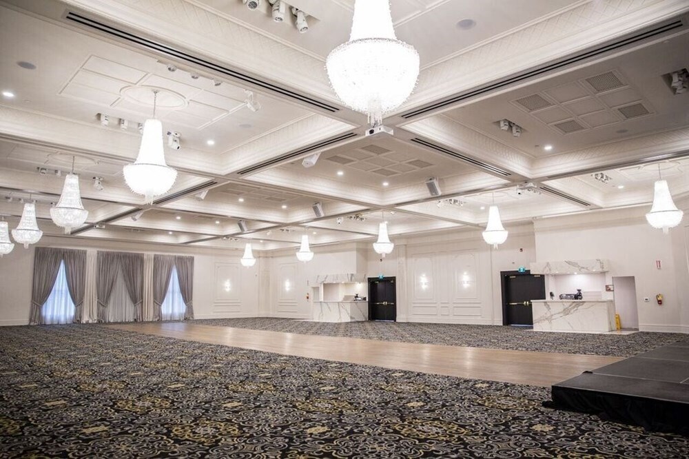 Royal Venetian Mansion