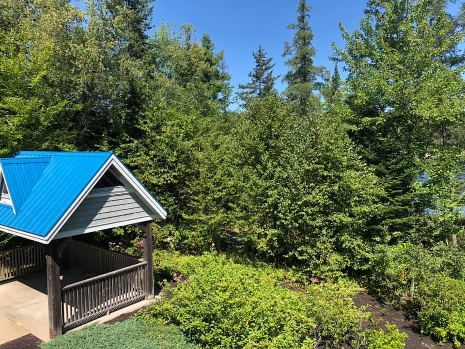 Killarney Lake Rotary Centennial Lodge