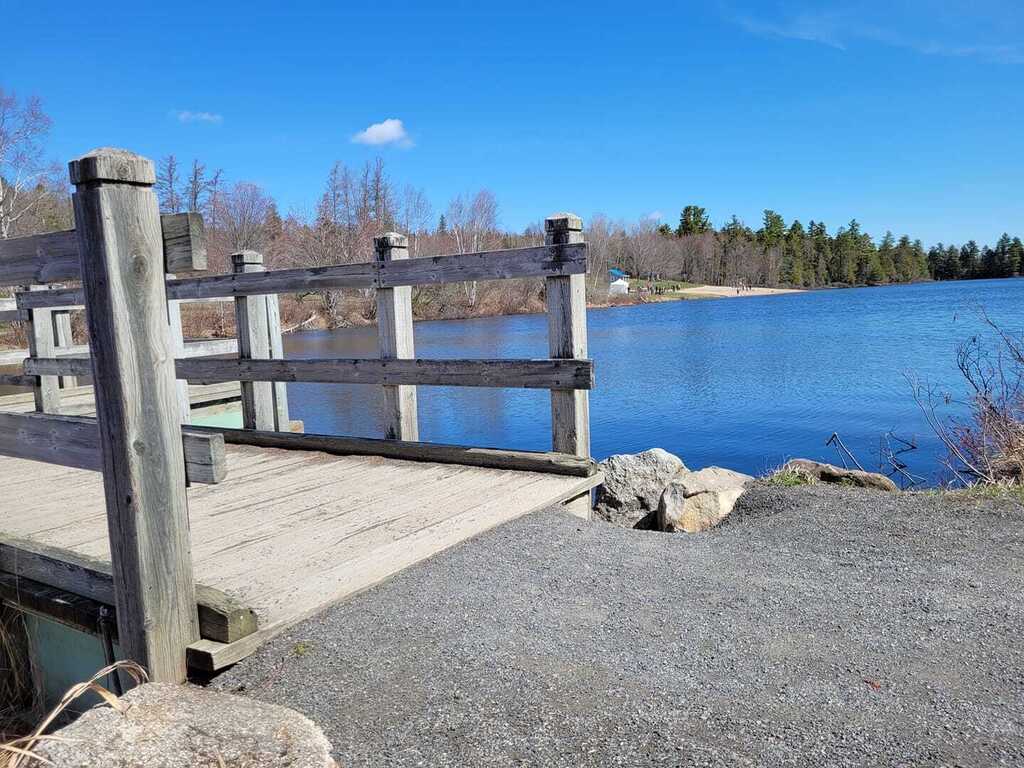 Killarney Lake Rotary Centennial Lodge