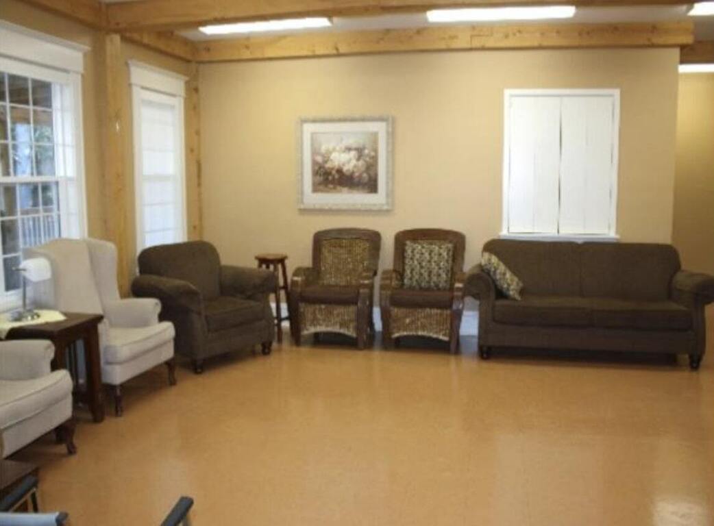 Killarney Lake Rotary Centennial Lodge