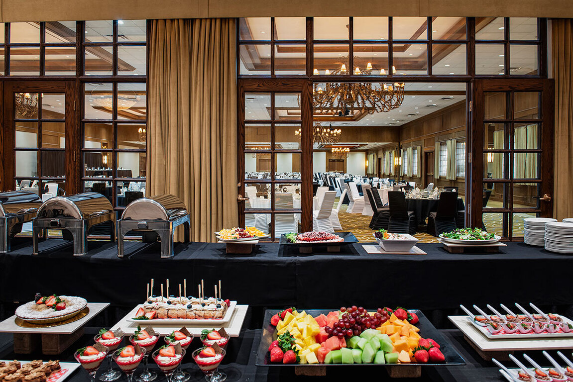 Cambridge Red Deer Hotel