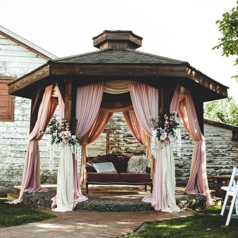 Maan Farms Market and Estate Winery