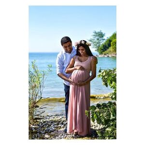 Calgary Maternity Photography  Maternity Photographers – Winter Lotus  Photography