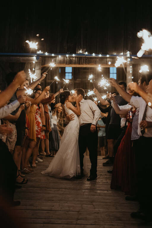 Authentik Weddings Photography