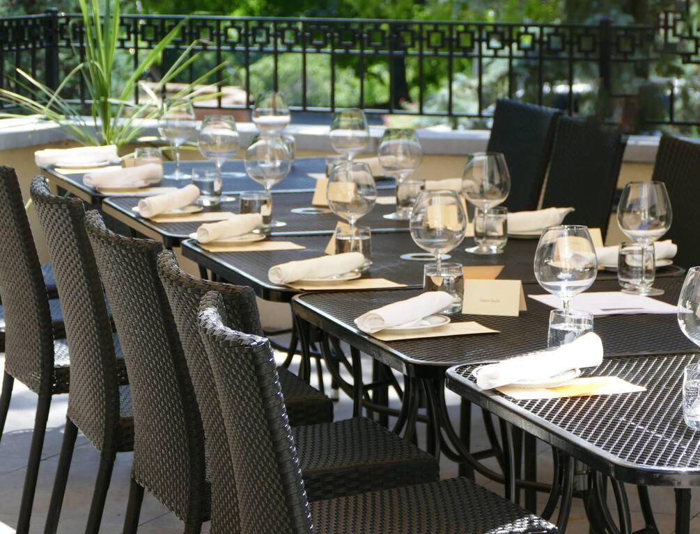 Signatures Restaurant