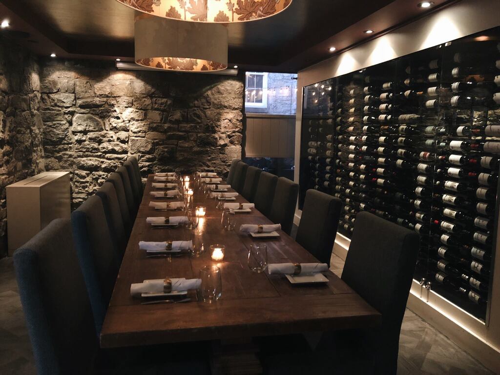 Social Restaurant and Lounge