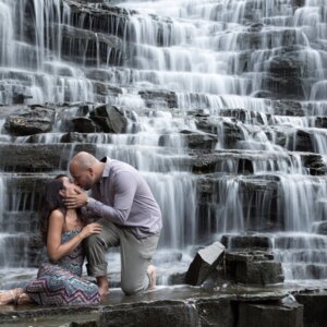 Hand 2 Eye Photo + Cinema