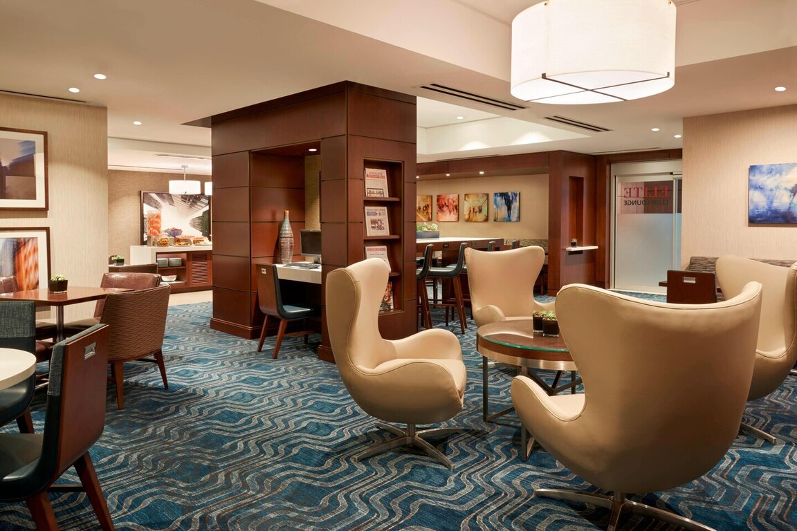 Marriott Toronto Downtown Eaton Centre