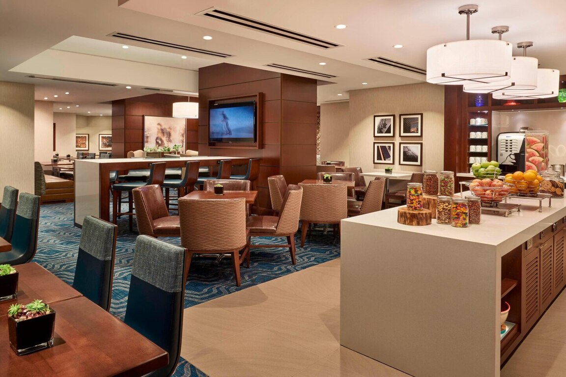 Marriott Toronto Downtown Eaton Centre