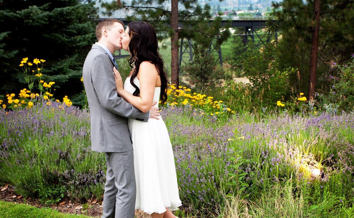 Artistic Moments Photography