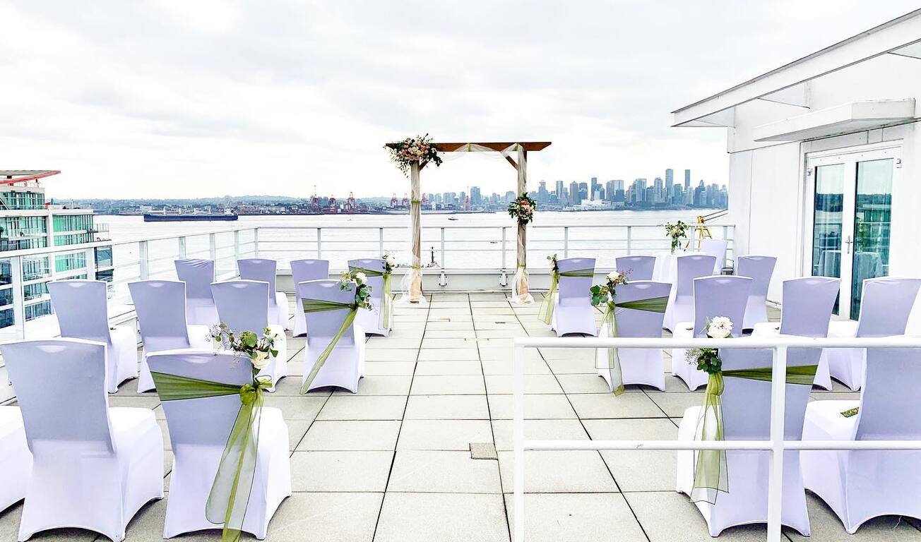 Pinnacle Hotel at the Pier