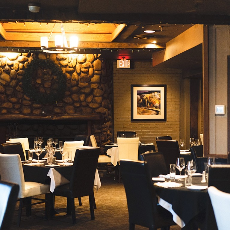 Vons Steakhouse and Oyster Bar