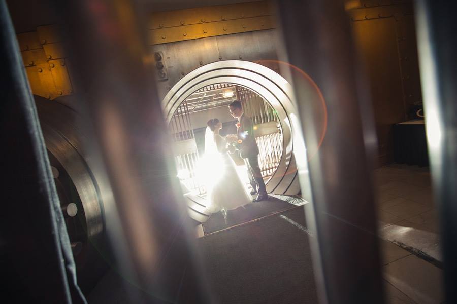 Knotting Tree Photography