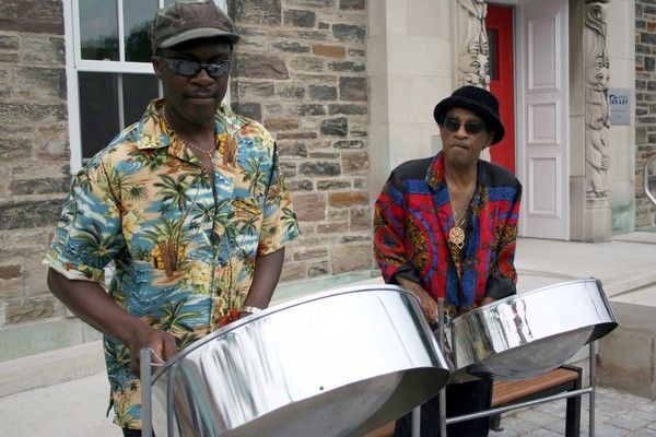 Kenn Lewis - Caribbean Entertainment