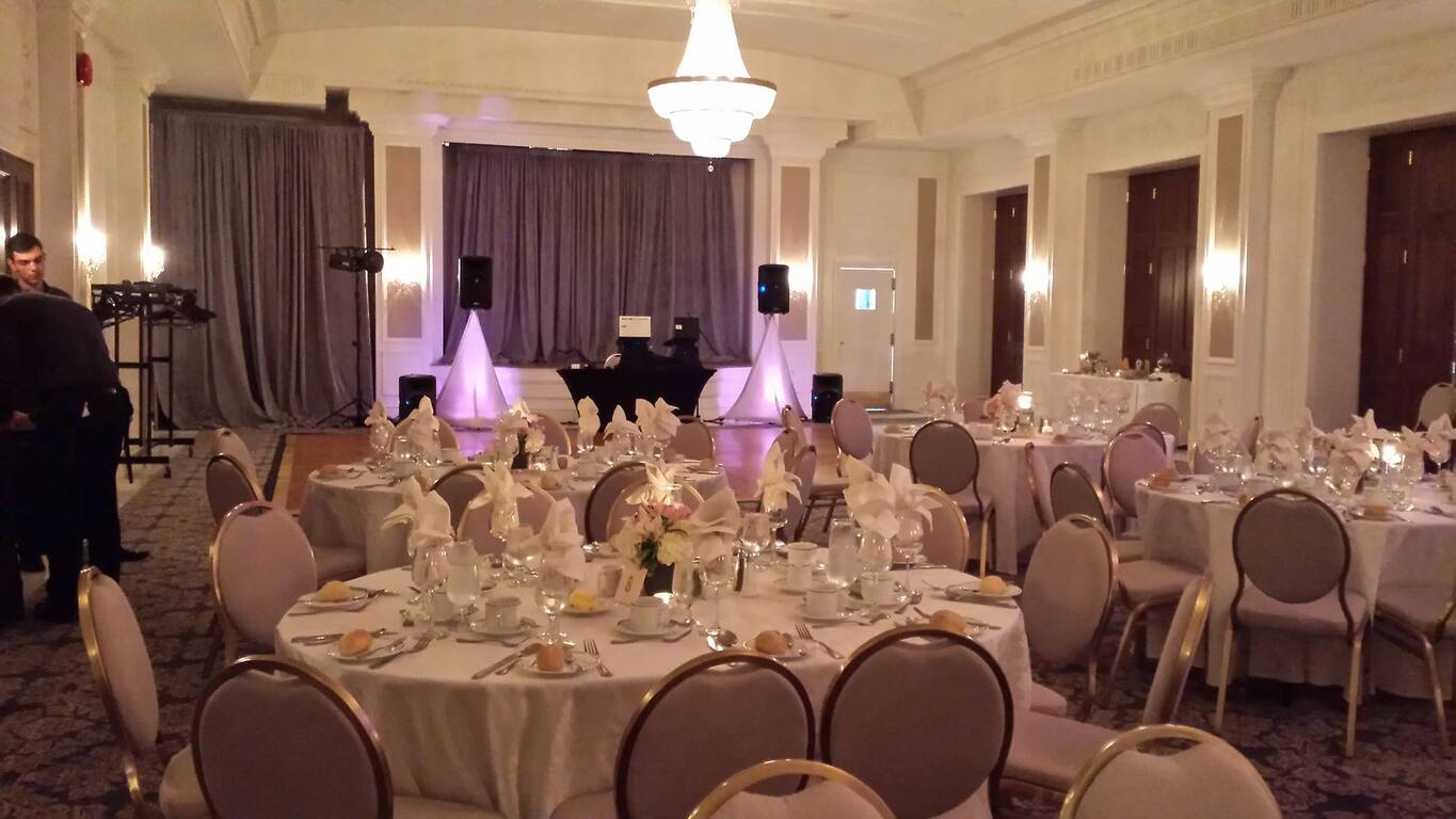 Brooks DJ Entertainment