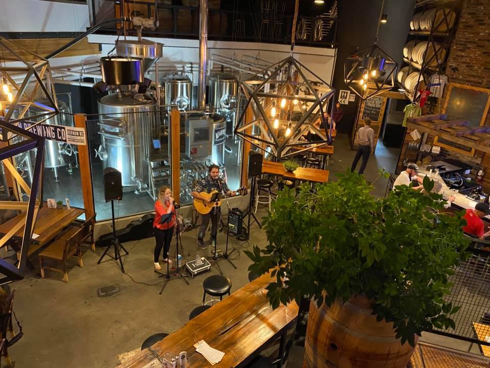 Two's a Pair - Live Entertainment