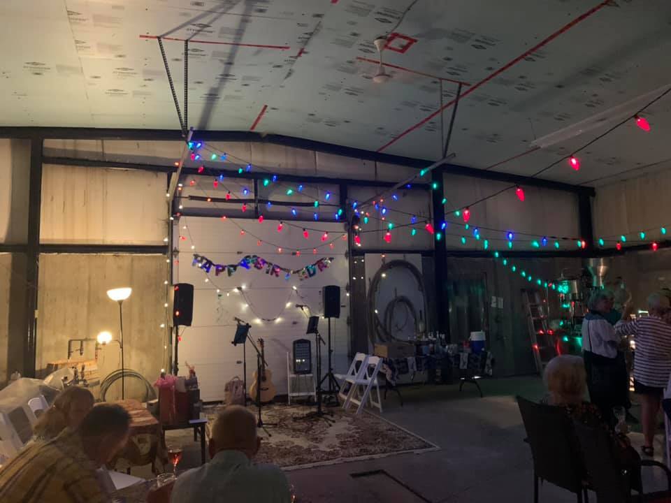 Two's a Pair - Live Entertainment