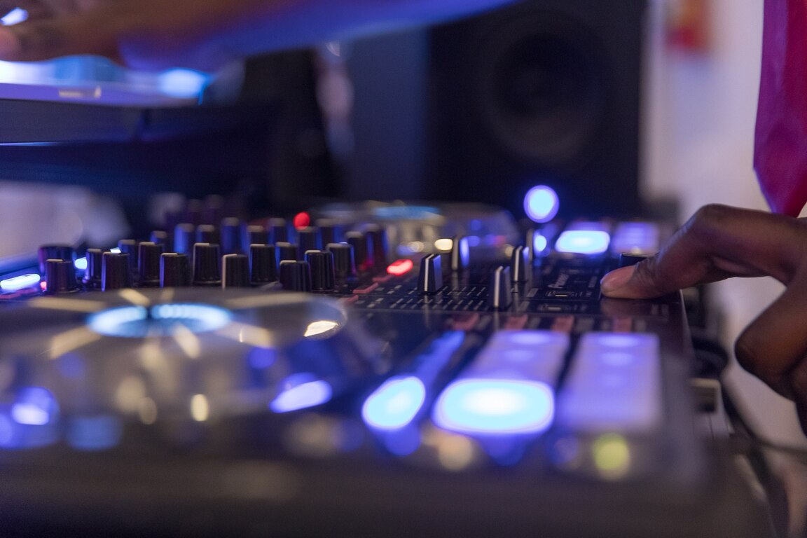 The Wright DJ Services