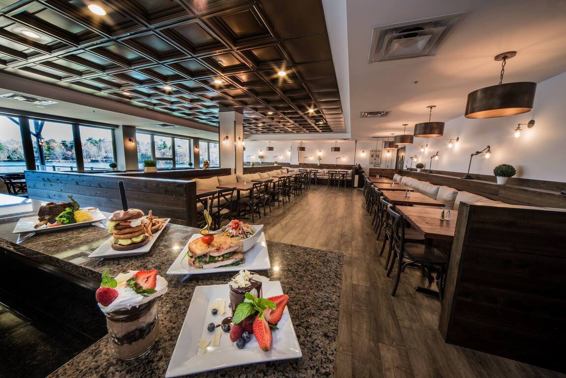 Best Western Plus Chocolate Lake Hotel