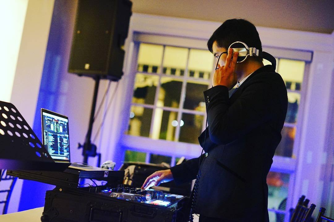 Roger Feng Entertainment