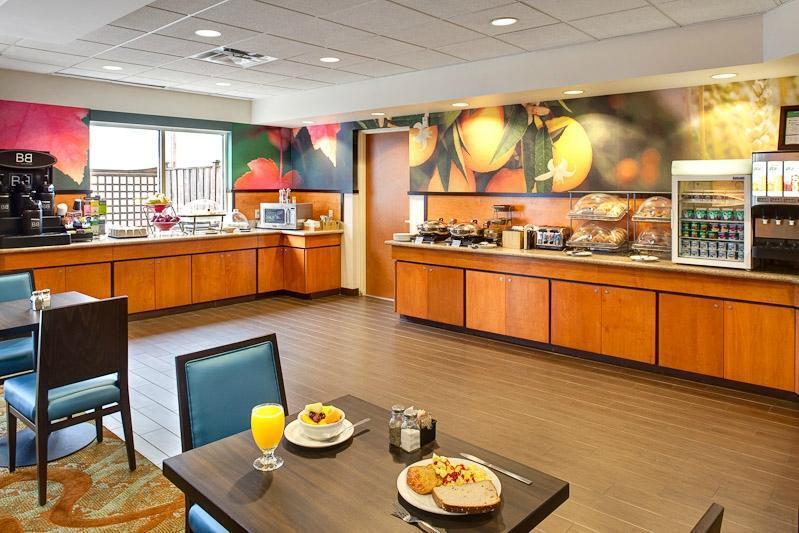 Fairfield Inn and Suites Brampton