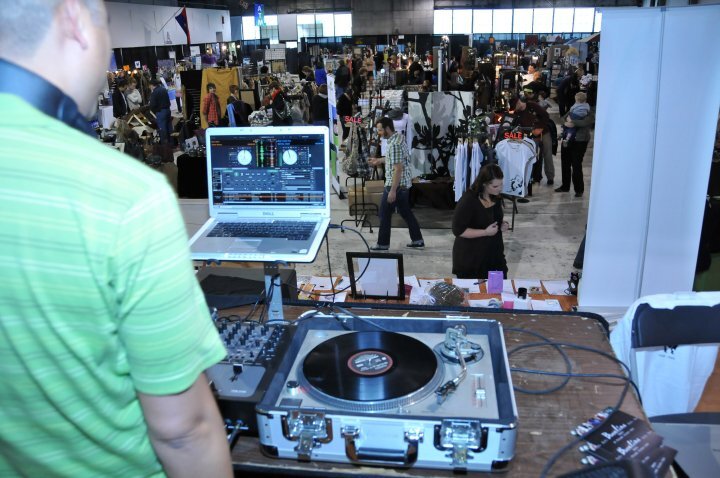 Baseline DJ and Photo Booth Services