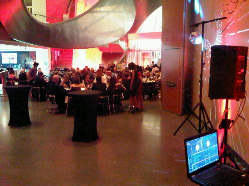 Baseline DJ and Photo Booth Services