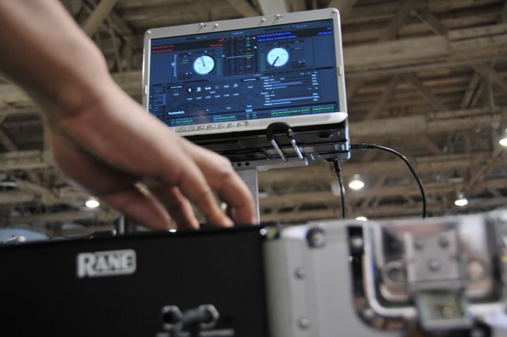 Baseline DJ and Photo Booth Services