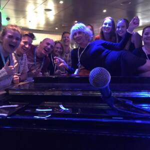 Brian Barber - Singer/Guitarist/Pianist