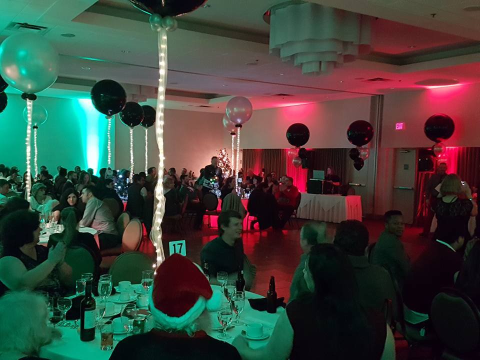 Garry Robertson Fun Wedding DJs