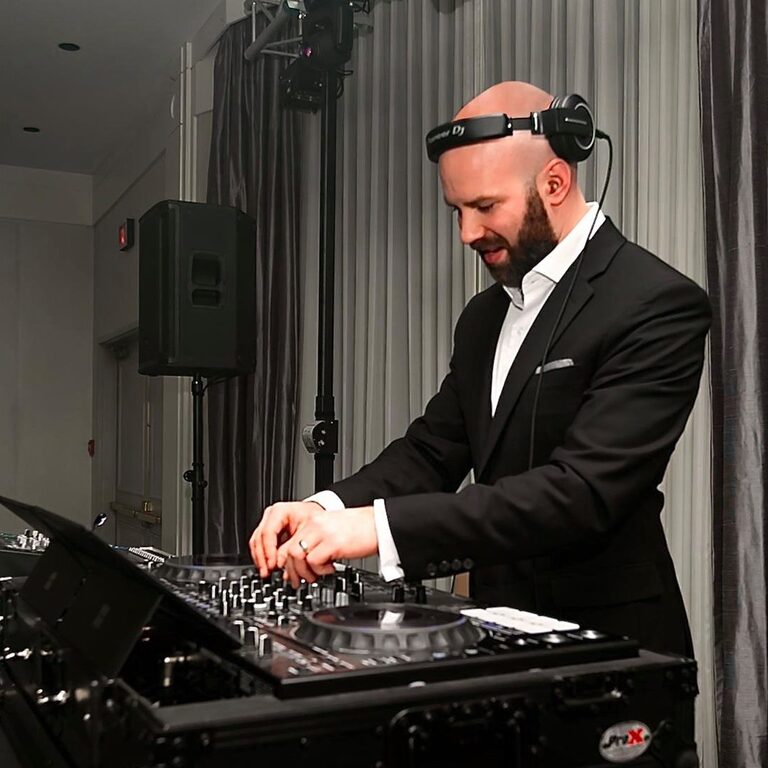 DJ Chris Poynter