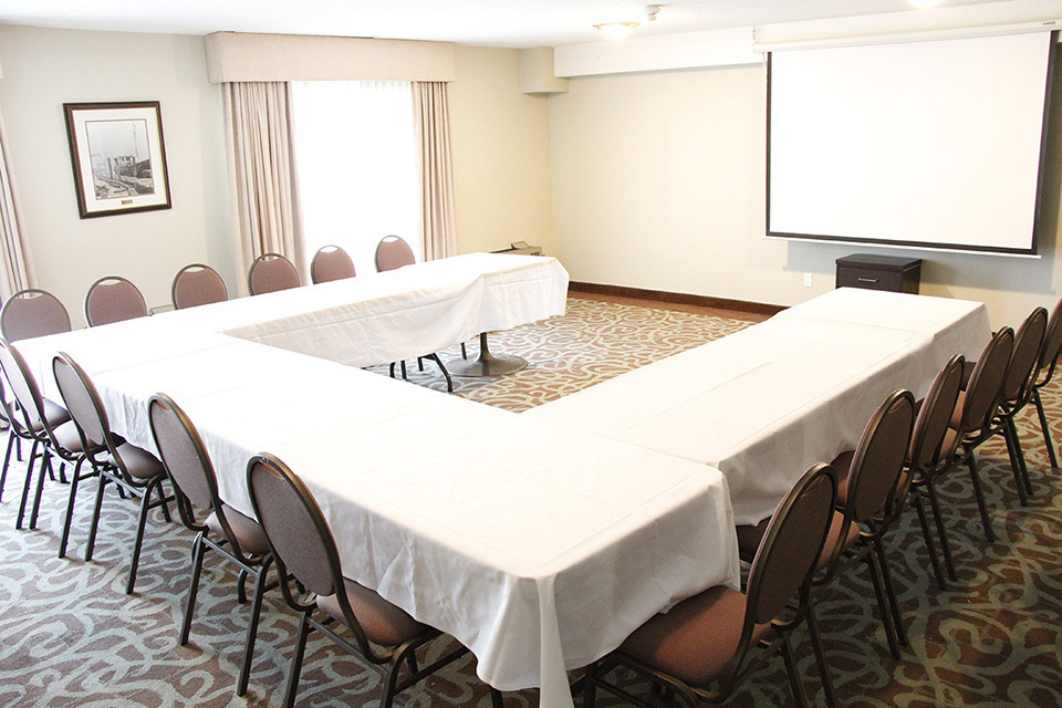 Admiral Inn Burlington Hotel