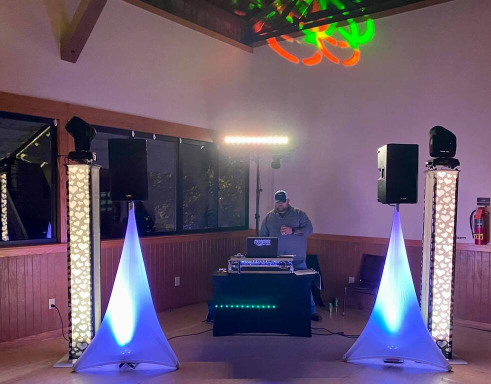 Mega Music DJ Service