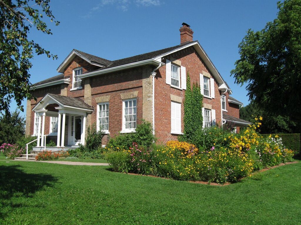 Applewood The Shaver House
