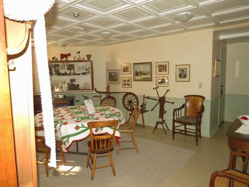 Applewood The Shaver House