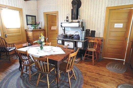Applewood The Shaver House
