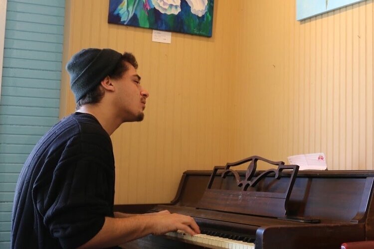 Steele Strings Studio