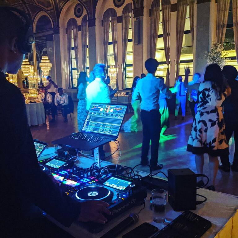 DJ Floh Back Productions