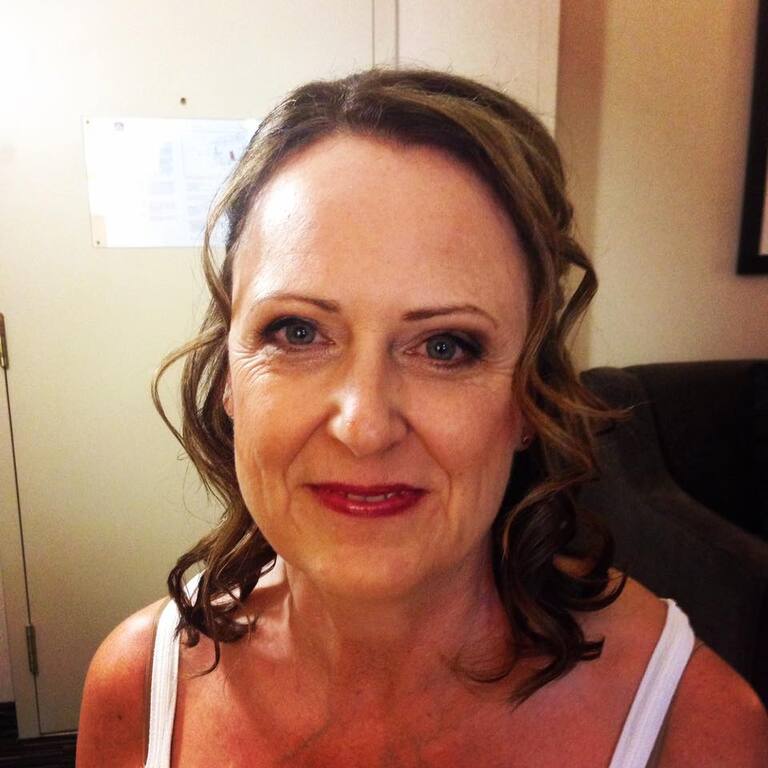 Kiss and Makeup Weddings