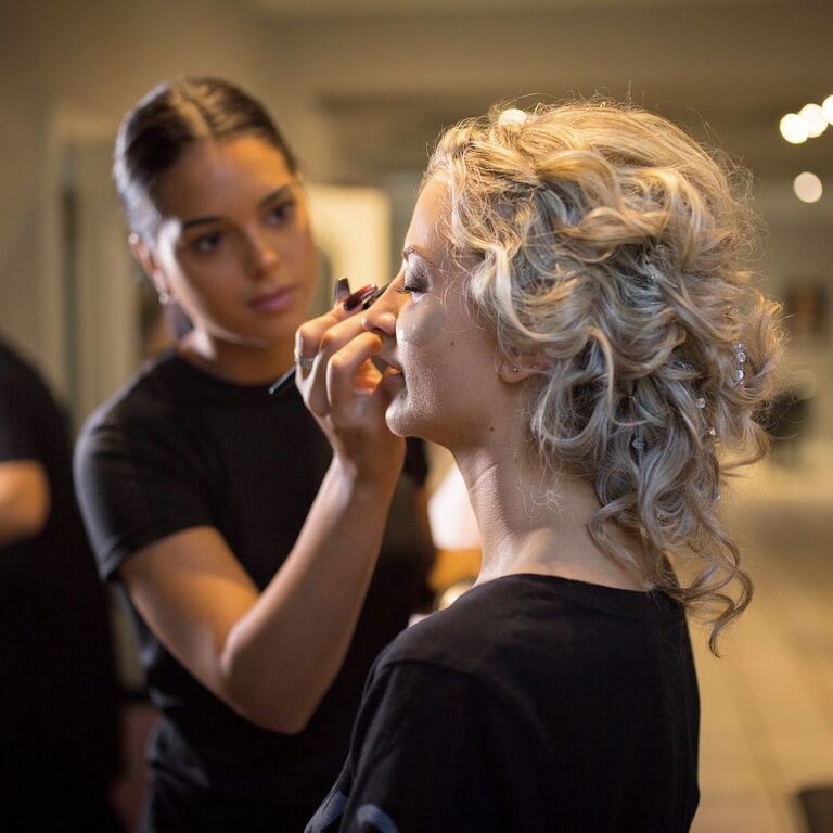 Glow Up Beauty Lounge