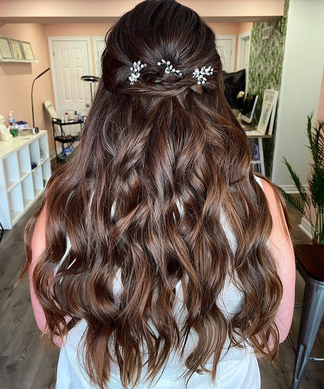 JKglam Makeup and Hair