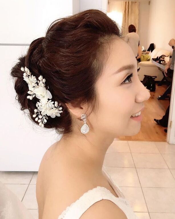 Maya's Makeup and Hairstyling