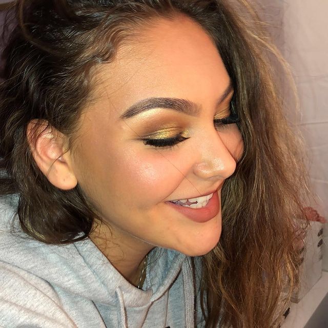 Casey Lynn Make Up Artist